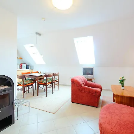 Amarillo 3-3 By Interhome *